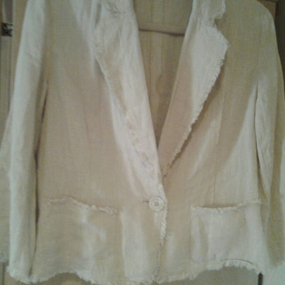 CAMI JACKET SMALL NWOT